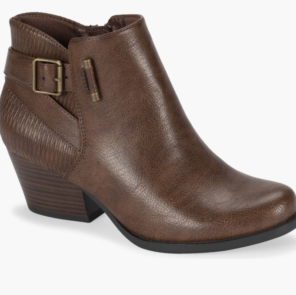 Baretraps Reggie Bootie. Size 11B
